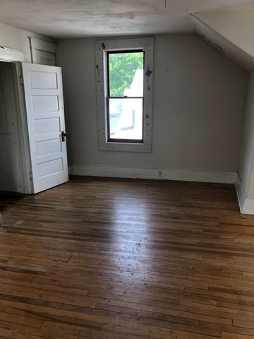 9 Troy Street, Richford, VT 05476