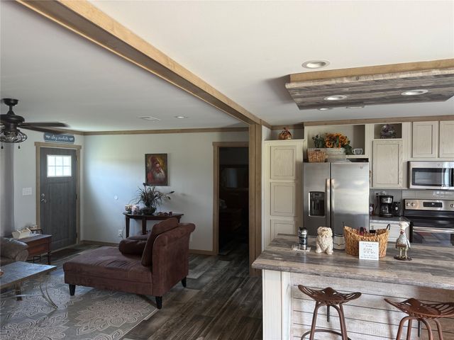 7354 Farm Road 412, Clarksville, TX 75426