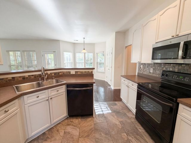 8692 Hickory Creek Court, North Charleston, SC 29420
