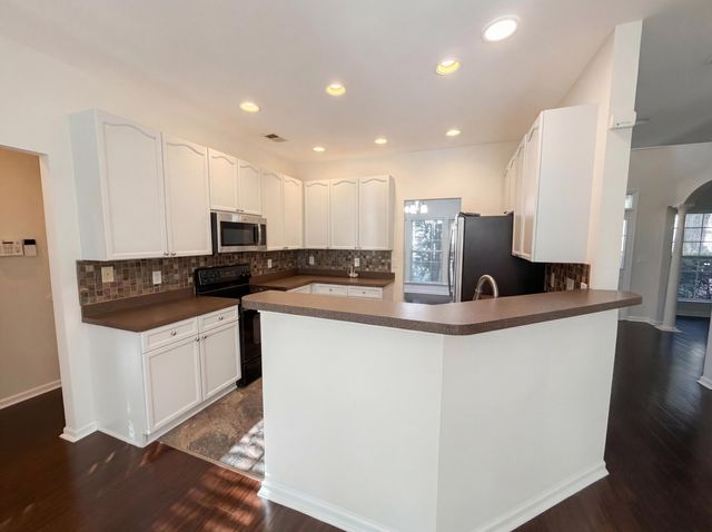 8692 Hickory Creek Court, North Charleston, SC 29420