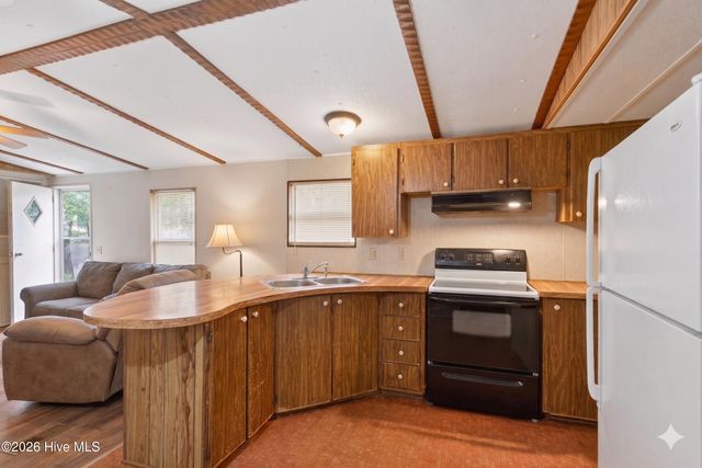 2118 Martin Lane SW, Supply, NC 28462