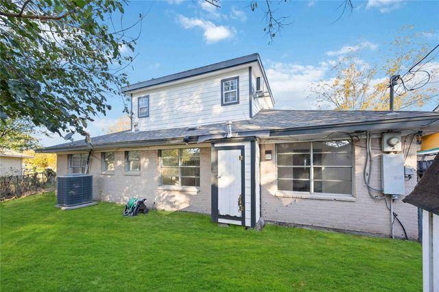 3304 Bluefield Drive, Pasadena, TX 77503