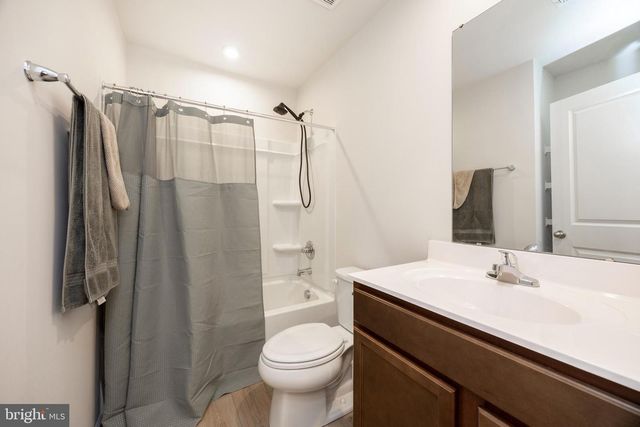 58 ROSE GLEN CT, Coatesville, PA 19320