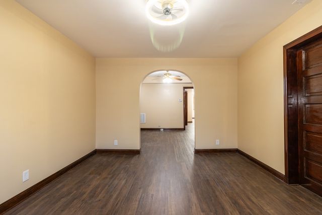 2938 N Dawson Avenue 1, Chicago, IL 60618