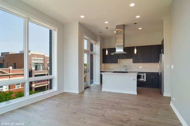 1507 W Carmen Avenue 2E, Chicago, IL 60640