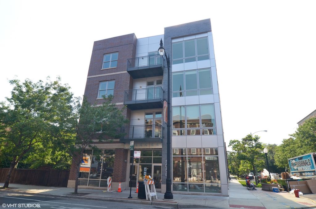 1507 W Carmen Avenue 2E, Chicago, IL 60640