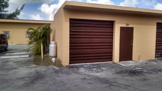 7724 W 24th Ave, Hialeah, FL 33016