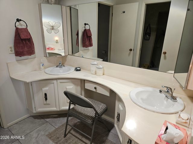 6851 E GOLDEN HILLS Way, Mesa, AZ 85208