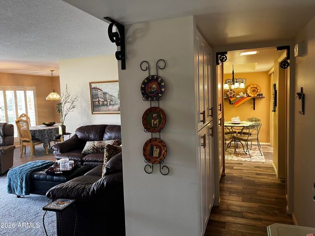 6851 E GOLDEN HILLS Way, Mesa, AZ 85208