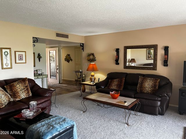 6851 E GOLDEN HILLS Way, Mesa, AZ 85208