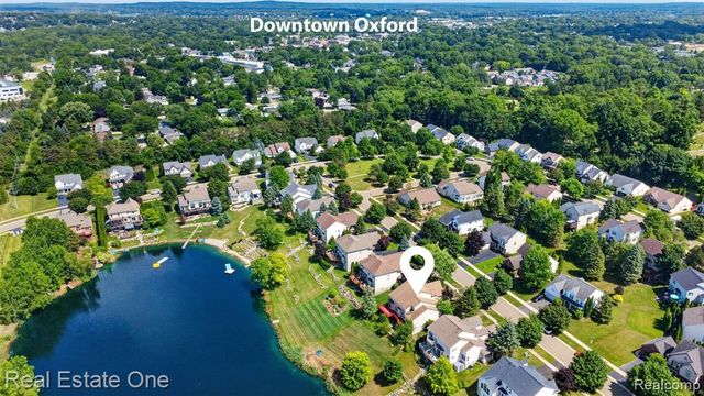 510 Boulder Lake Drive, Oxford, MI 48371