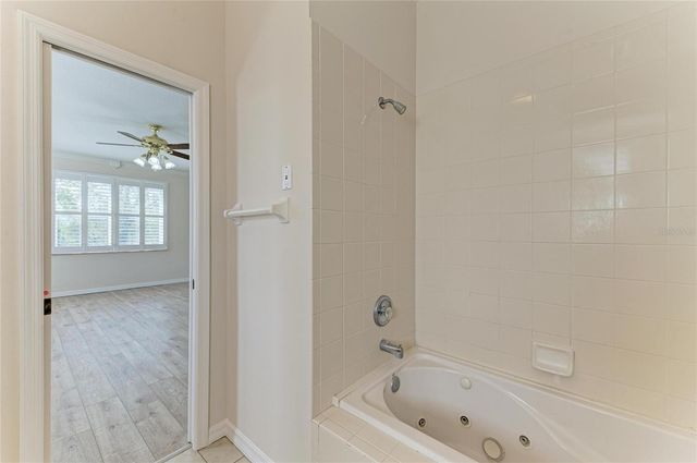 21616 67TH AVENUE E, Bradenton, FL 34211