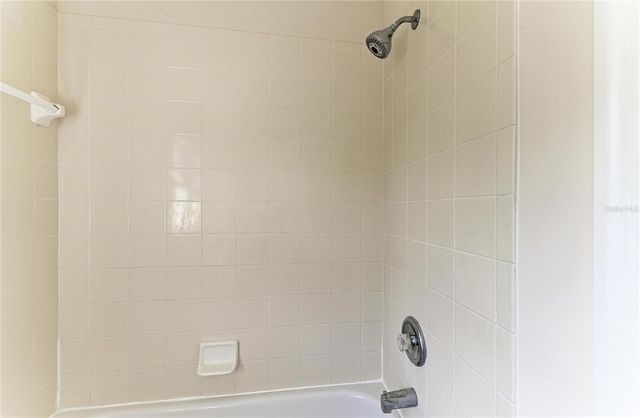 21616 67TH AVENUE E, Bradenton, FL 34211