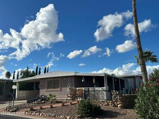 32 W Pinon Drive, Green Valley, AZ 85614