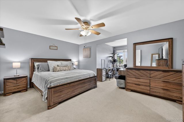 31924 Joseph Anthony Court, Warren, MI 48093