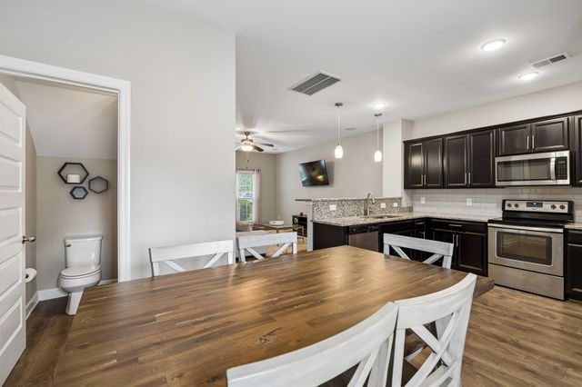340C Lakeside Park Dr, Hendersonville, TN 37075