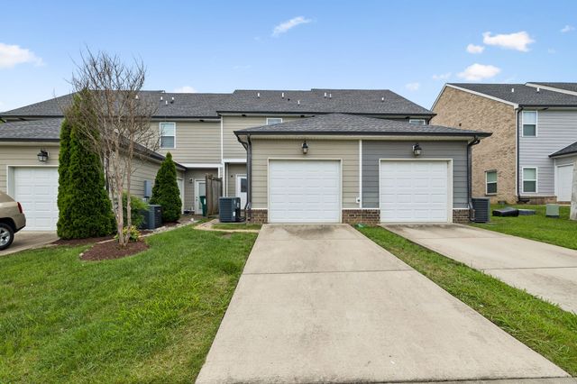340C Lakeside Park Dr, Hendersonville, TN 37075