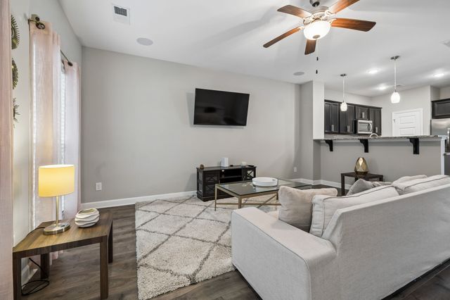 340C Lakeside Park Dr, Hendersonville, TN 37075