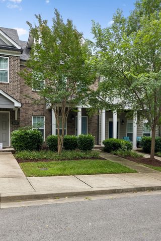 340C Lakeside Park Dr, Hendersonville, TN 37075