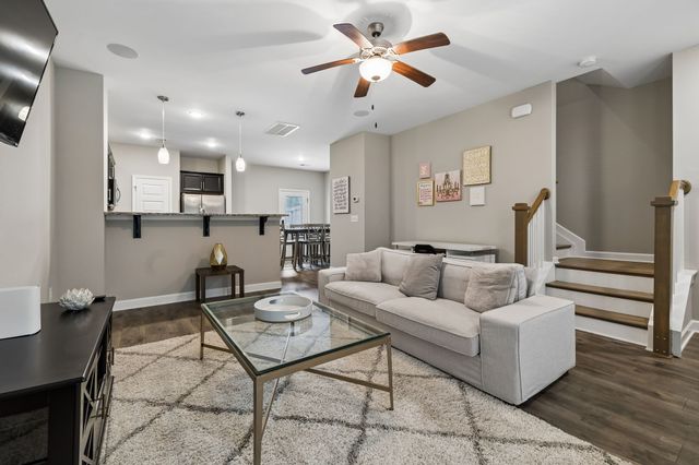 340C Lakeside Park Dr, Hendersonville, TN 37075