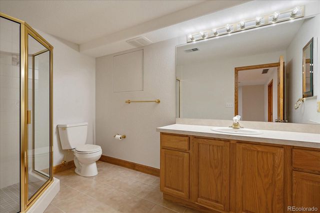 11651 W 40th Circle, Wheat Ridge, CO 80033