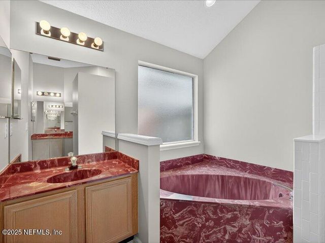 12437 HARBOR WINDS Drive N, Jacksonville, FL 32225