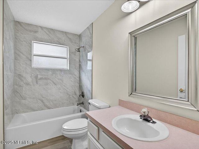 12437 HARBOR WINDS Drive N, Jacksonville, FL 32225