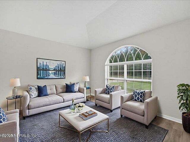 12437 HARBOR WINDS Drive N, Jacksonville, FL 32225