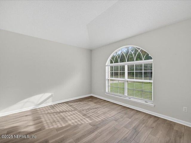 12437 HARBOR WINDS Drive N, Jacksonville, FL 32225