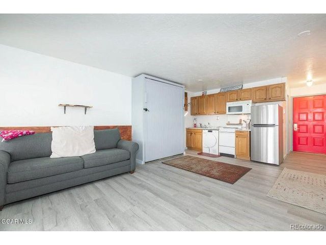 62927 US Highway 40 127, Granby, CO 80446