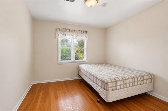 2209 Queensberry, Pasadena, CA 91104