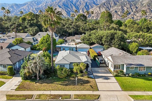 2209 Queensberry, Pasadena, CA 91104