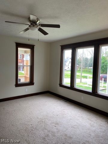 1411 Logan Avenue NW, Canton, OH 44703
