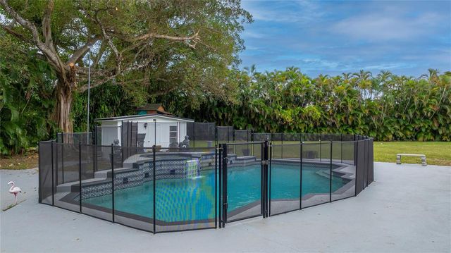 13401 SW 83RD Avenue, Pinecrest, FL 33156