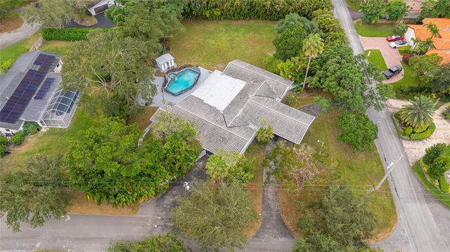 13401 SW 83RD Avenue, Pinecrest, FL 33156