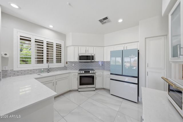 8180 E SHEA Boulevard 1013, Scottsdale, AZ 85260