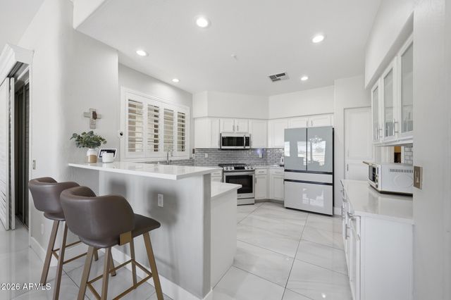 8180 E SHEA Boulevard 1013, Scottsdale, AZ 85260