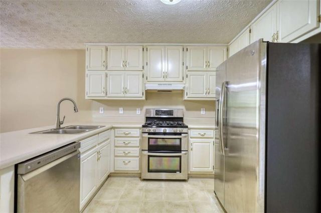 1150 Strath Clyde Way, Mcdonough, GA 30253