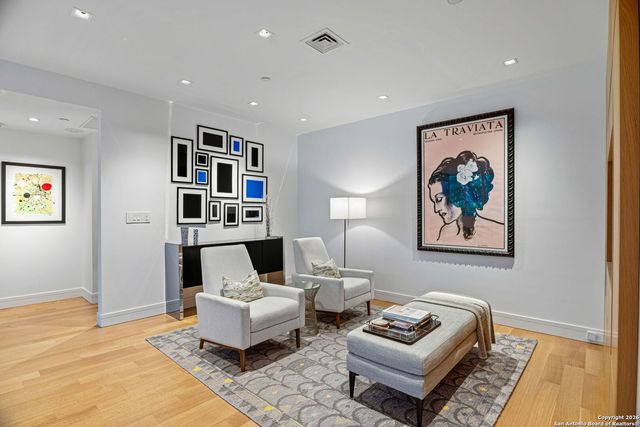 200 Patterson UNIT 118, San Antonio, TX 78209