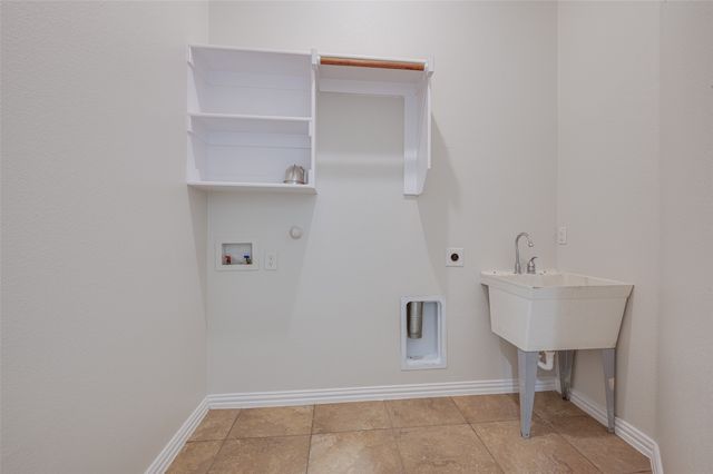 2305 Gregory Creek, Little Elm, TX 75068