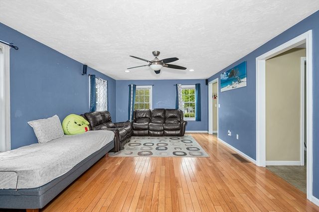 57 Magnolia Street, Lowell, MA 01854