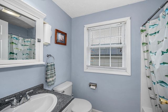57 Magnolia Street, Lowell, MA 01854