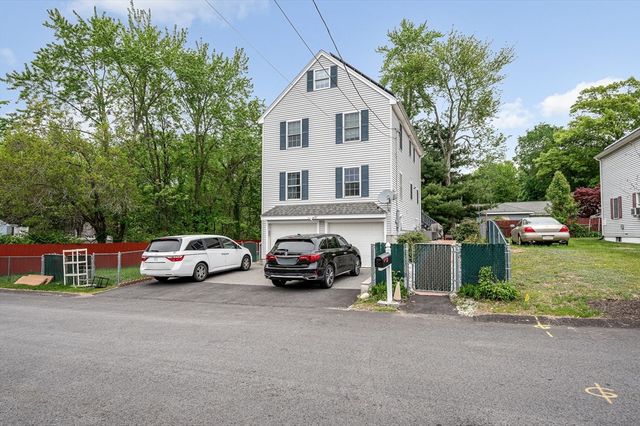 57 Magnolia Street, Lowell, MA 01854
