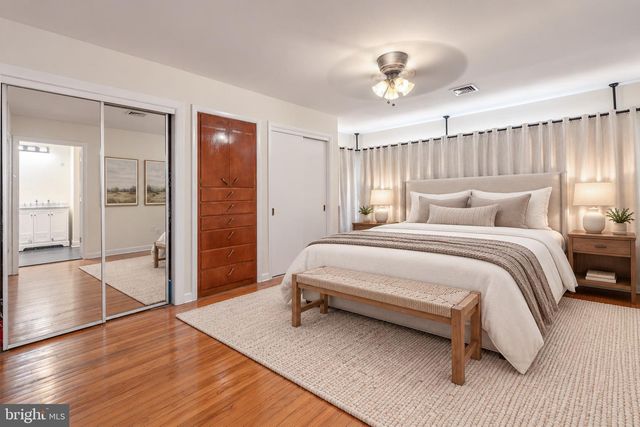 1090 ORCHARD ST, North Brunswick, NJ 08902