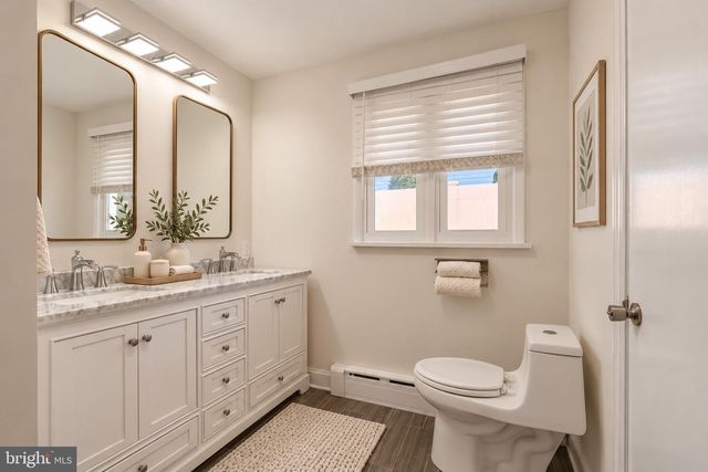 1090 ORCHARD ST, North Brunswick, NJ 08902