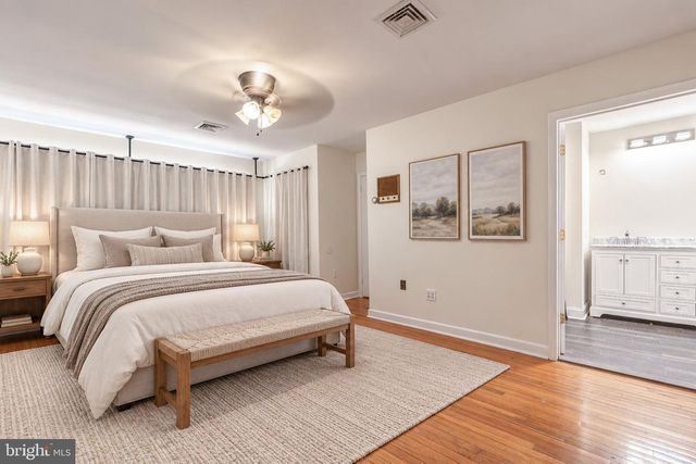 1090 ORCHARD ST, North Brunswick, NJ 08902