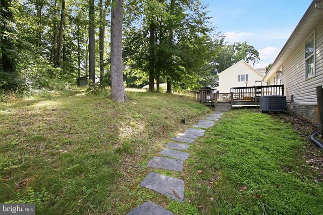 6391 WHEELER DR, King George, VA 22485