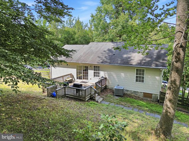 6391 WHEELER DR, King George, VA 22485
