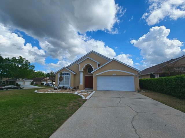 15601 AUTUMN GLEN AVENUE, Clermont, FL 34714