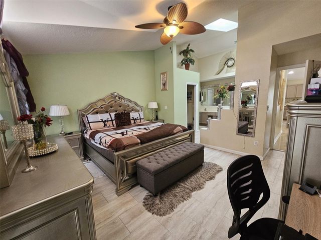 15601 AUTUMN GLEN AVENUE, Clermont, FL 34714